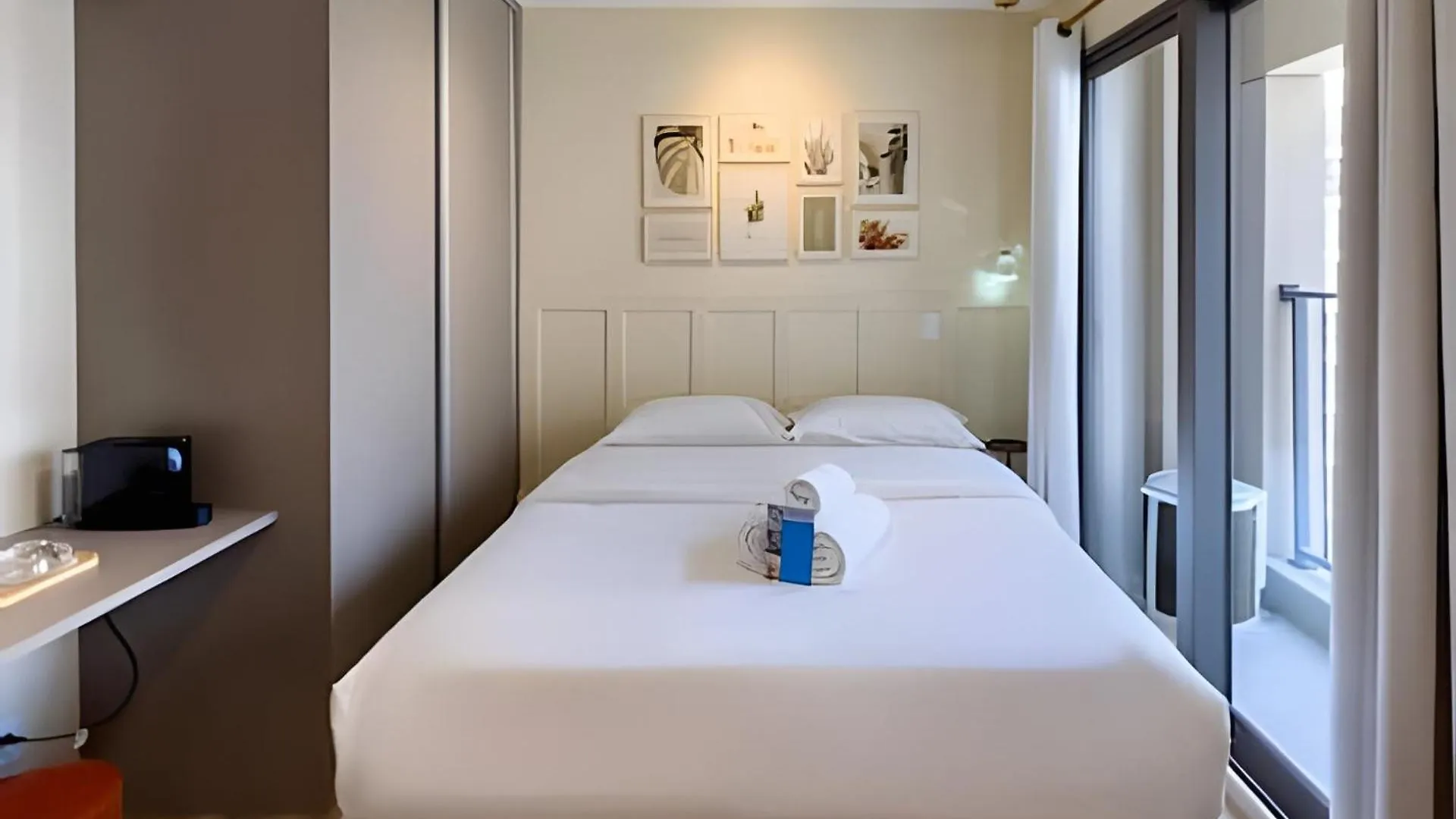 Studio Wi-Fi E A/C. Prox. Met 상파울루