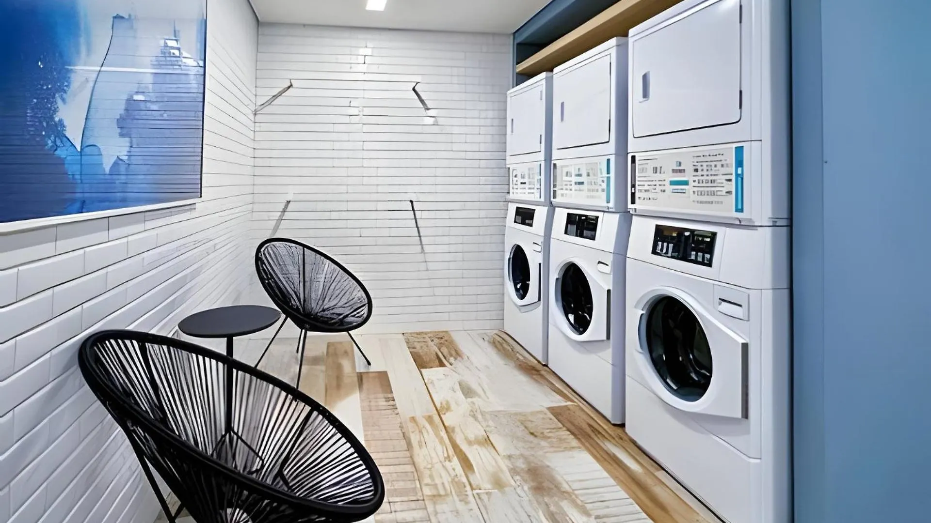 Studio Wi-Fi E A/C. Prox. Met Sao Paulo Apartment